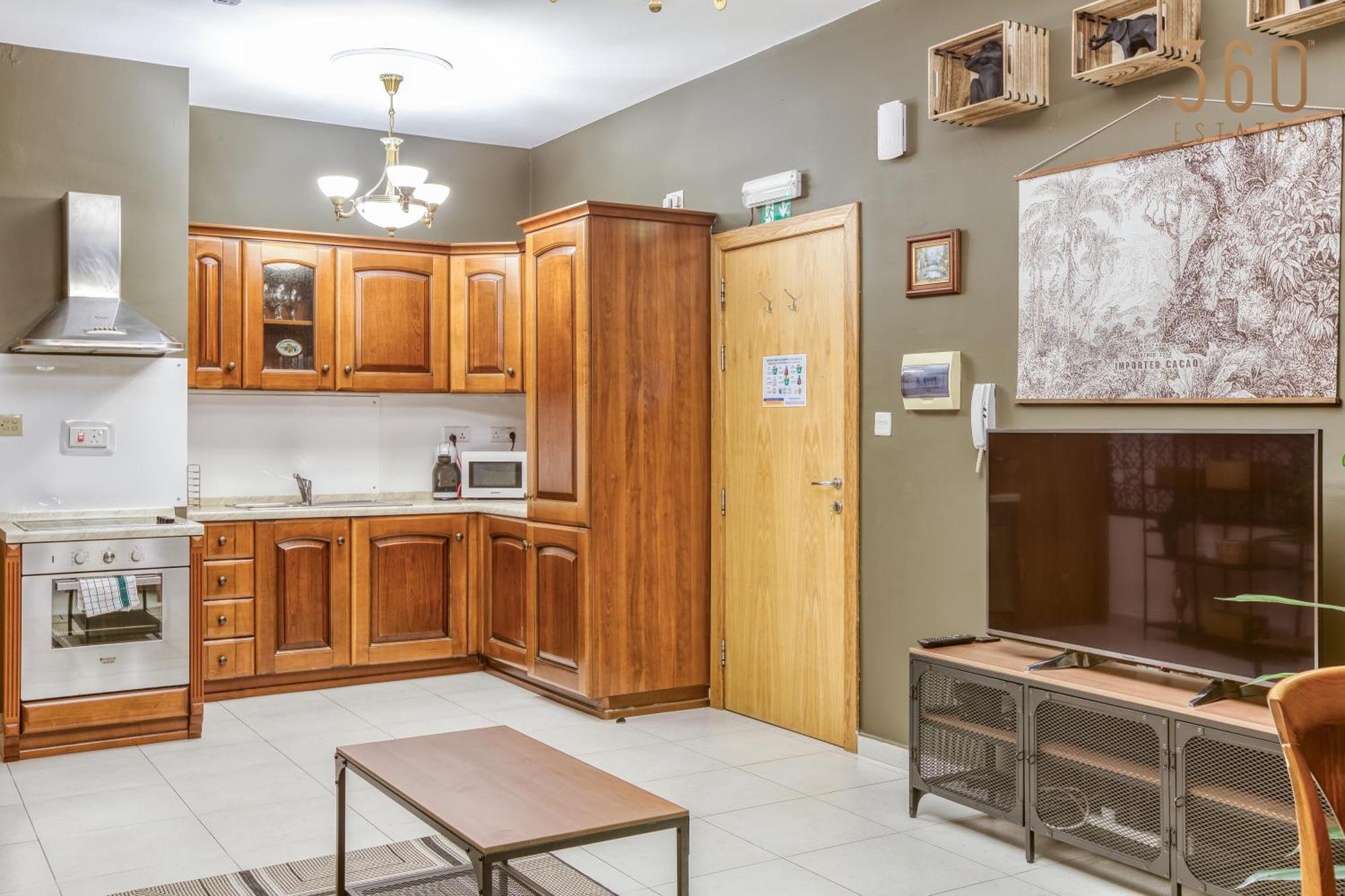 A Comfortable Apartment In The Heart Of Paceville Bt 360 Estates Saint Julian's Εξωτερικό φωτογραφία